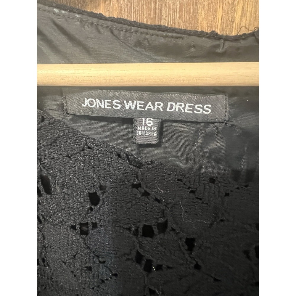 Jones Wear Dress Womens 16 Black Sleeveless Lined Fit And Flare Back Zip - Picture 3 of 9